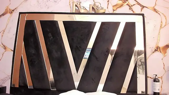 KarinaSimonz online show from February 13, 7:54 pm