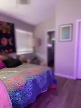 GoldieBakeman online show from October 28, 5:15 pm