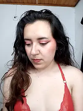 Emi chik online show from December 13, 3:38 am