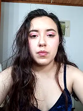 Emi chik online show from October 22, 10:59 am