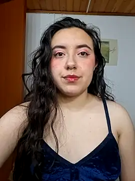 Emi chik online show from February 25, 12:15 pm