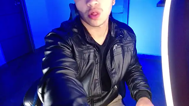 SexyBoy-Bigclit online show from June 5, 2:07 am