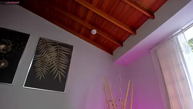 KatieNolan 1 online show from February 18, 7:09 pm