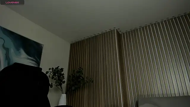 KatieNolan 1 online show from March 4, 7:20 pm