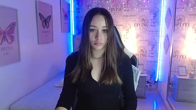 Snapshot of Ivyy_Crystal chatting on March 10, 9:29 pm Ivyy Crystal online show from March 10, 9:29 pm