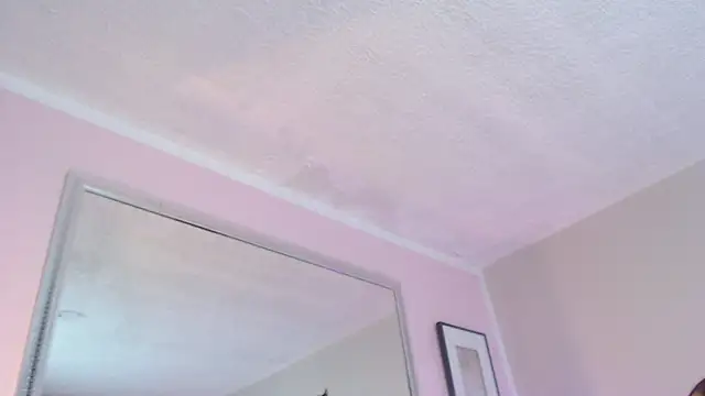 Snapshot of Ivyy_Crystal chatting on September 23, 9:18 pm Ivyy Crystal online show from September 23, 9:18 pm