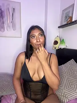 Snapshot of Isabella_fasilier chatting on January 28, 8:57 am Isabella fasilier online show from January 28, 8:57 am
