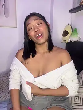 Snapshot of Isabella_fasilier chatting on January 30, 12:50 am Isabella fasilier online show from January 30, 12:50 am