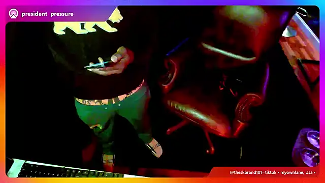 Pressure69mee online show from March 14, 1:59 am