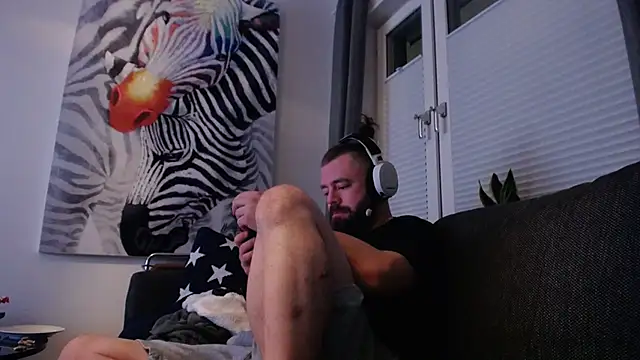 Sebuleczek online show from December 3, 10:40 pm