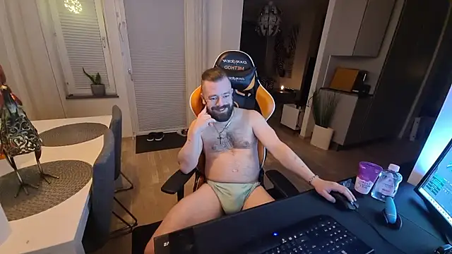 Sebuleczek online show from March 22, 12:17 am