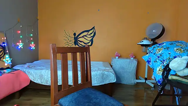 jenny-ki-bella online show from November 13, 3:49 am