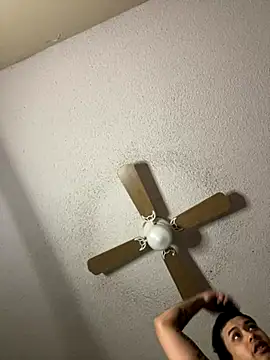 gamingcouple420 online show from November 10, 9:14 pm