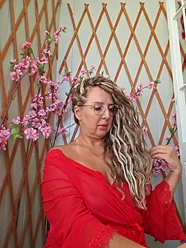 MariaRichi  online show from September 21, 8:05 am