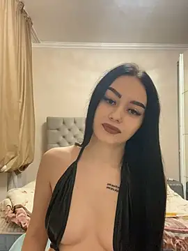 Snapshot of Gya_Rue chatting on January 6, 3:51 pm Gya Rue online show from January 6, 3:51 pm