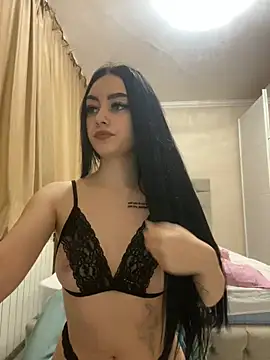 Snapshot of Gya_Rue chatting on February 13, 4:28 pm Gya Rue online show from February 13, 4:28 pm