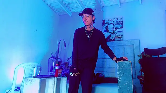 HannibalLester online show from October 7, 4:20 am