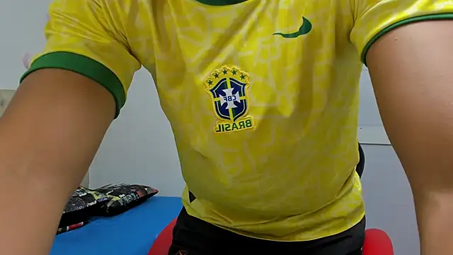 yei-sant online show from October 16, 3:51 am