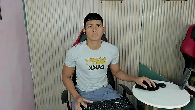 yei-sant online show from November 7, 2:55 am