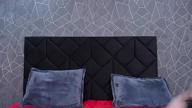 NicoleJonss online show from March 8, 3:17 am