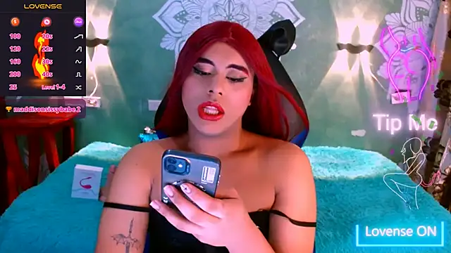 Emili Roux online show from March 7, 8:00 pm