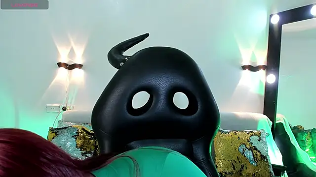 Emili Roux online show from April 4, 10:46 am