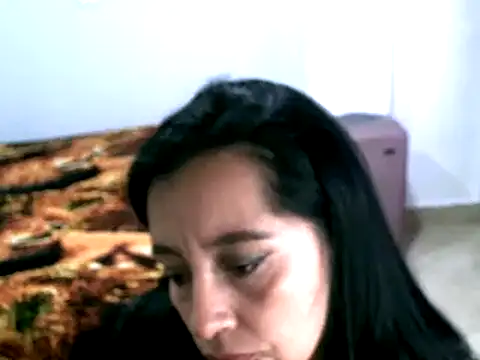 Snapshot of hailey85 chatting on December 19, 8:44 pm hailey85 online show from December 19, 8:44 pm