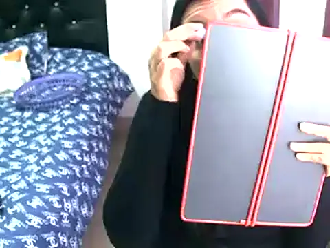 Snapshot of hailey85 chatting on December 28, 7:54 pm hailey85 online show from December 28, 7:54 pm