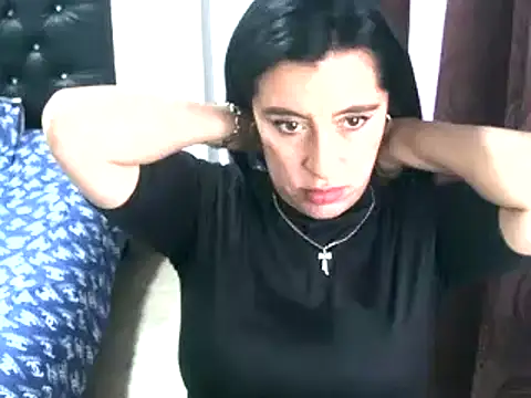 Snapshot of hailey85 chatting on December 30, 7:00 pm hailey85 online show from December 30, 7:00 pm