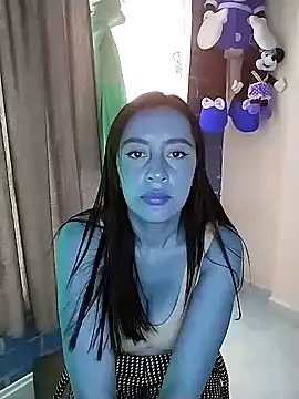 Snapshot of hailey85 chatting on February 5, 6:15 pm hailey85 online show from February 5, 6:15 pm