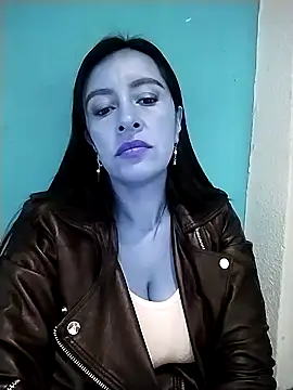 Snapshot of hailey85 chatting on February 10, 7:49 pm hailey85 online show from February 10, 7:49 pm