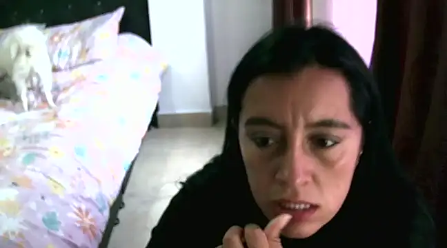 Snapshot of hailey85 chatting on February 13, 6:59 pm hailey85 online show from February 13, 6:59 pm