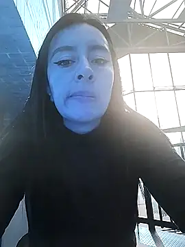 Snapshot of hailey85 chatting on February 20, 10:37 pm hailey85 online show from February 20, 10:37 pm