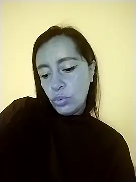 Snapshot of hailey85 chatting on February 21, 1:11 pm hailey85 online show from February 21, 1:11 pm