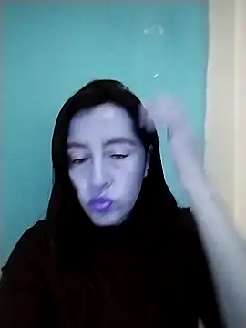 Snapshot of hailey85 chatting on February 24, 9:20 pm hailey85 online show from February 24, 9:20 pm