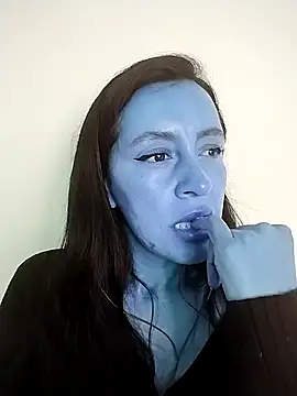 Snapshot of hailey85 chatting on March 22, 9:21 pm hailey85 online show from March 22, 9:21 pm