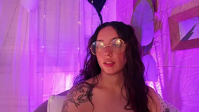 sadashi moon  online show from March 6, 9:58 am