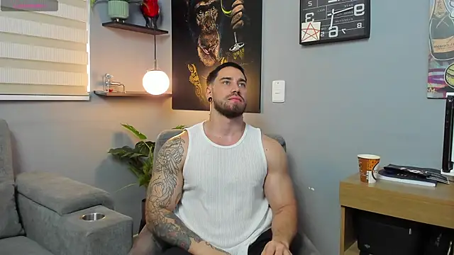 Giorgio-Leone online show from April 21, 6:55 pm