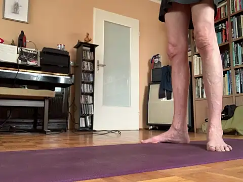 Bula94193 online show from January 6, 9:57 am