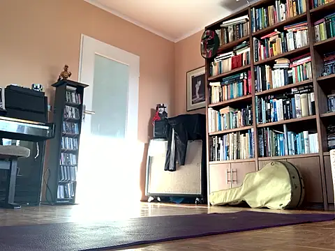 Bula94193 online show from January 11, 10:53 am