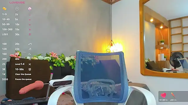 Hannah williams1 online show from December 30, 3:25 am