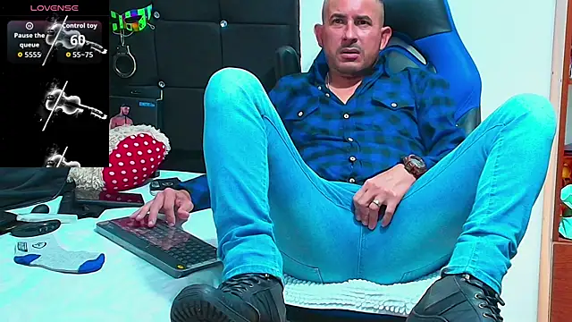 Yeol King online show from April 13, 5:51 pm