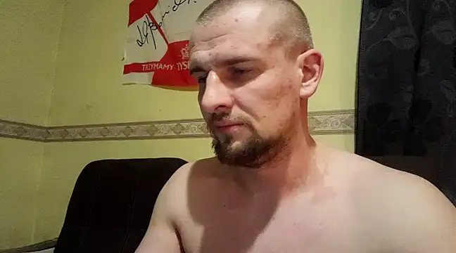 Regularfucker28 online show from February 19, 7:16 pm