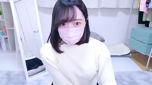 Snapshot of Yurie_ chatting on December 11, 3:02 am Yurie  online show from December 11, 3:02 am