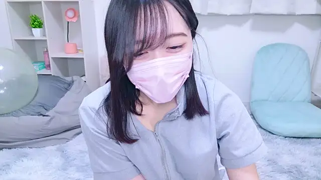 Snapshot of Yurie_ chatting on February 9, 2:17 am Yurie  online show from February 9, 2:17 am