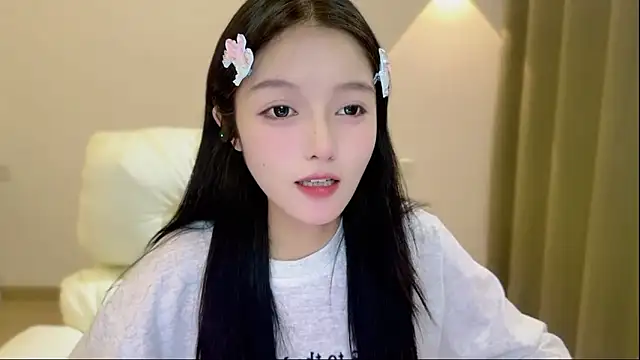 xiaodaibabyy online show from October 18, 2:07 pm
