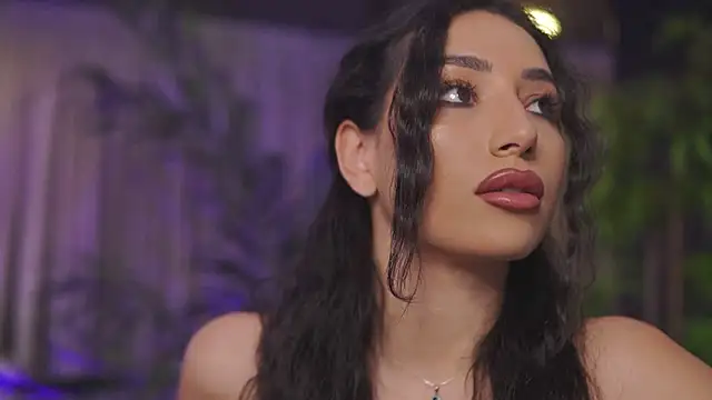 GinaValentinna online show from April 18, 7:58 pm