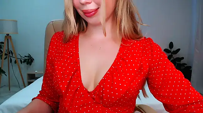 NaughtyNylonFeet online show from January 1, 4:18 am