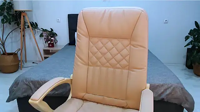 NaughtyNylonFeet online show from November 6, 2:12 am