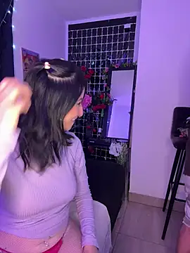 Carlasxdreams online show from March 20, 4:40 am